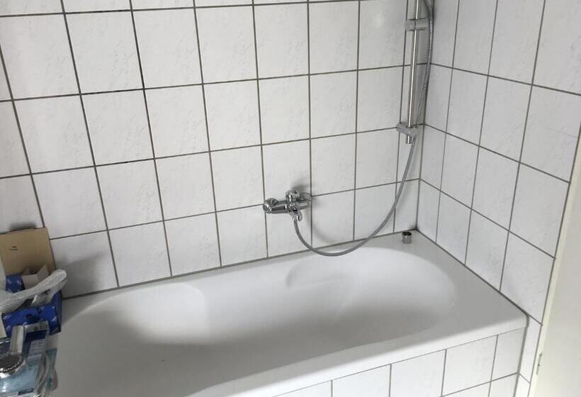 غرفة قياسية حمام مشترك, Gästehaus Windheim