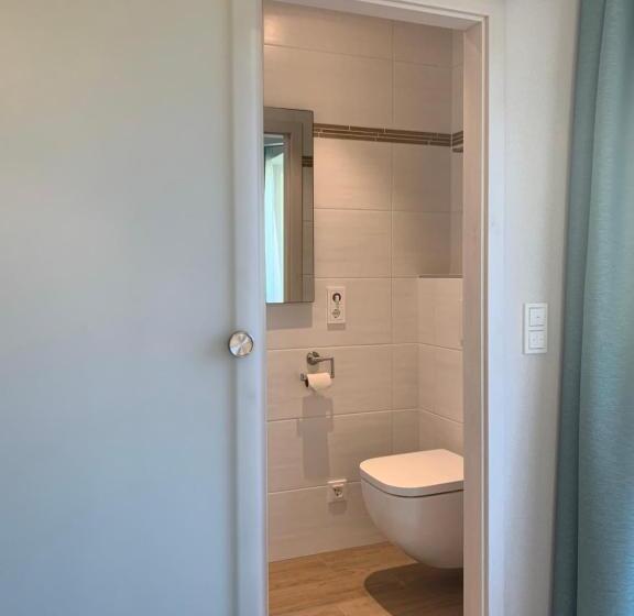 Номер Стандарт Индивидуальный с Балконом, Weingut Stiftshof