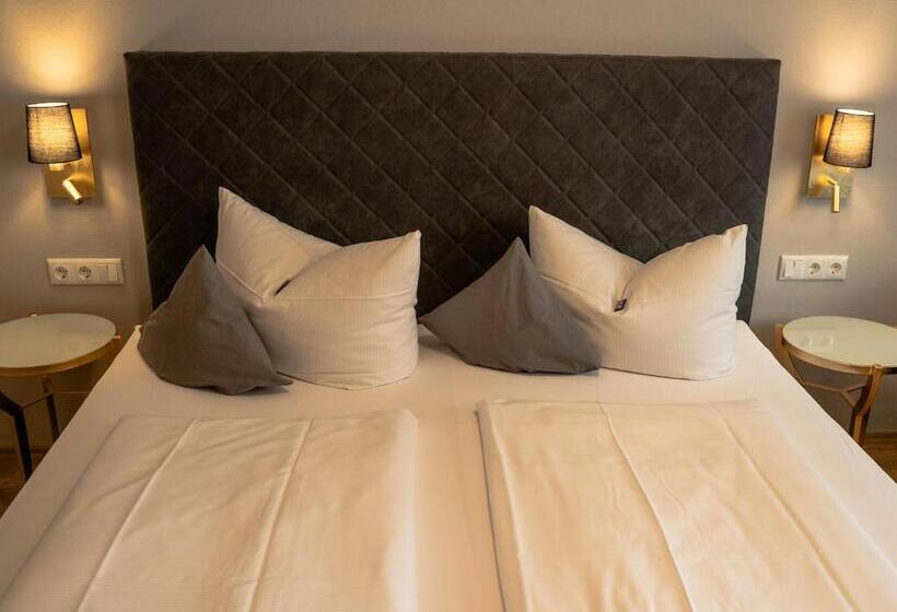 스탠다드 룸, Pension Gut Horn