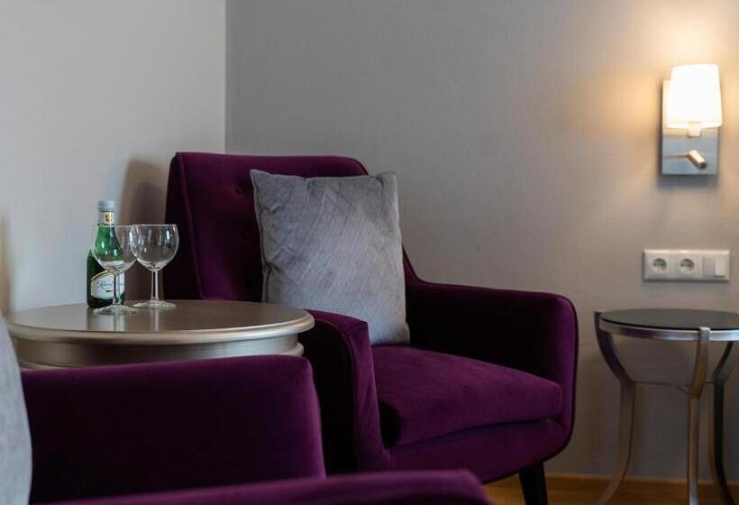 스탠다드 룸 산 전망, Pension Gut Horn