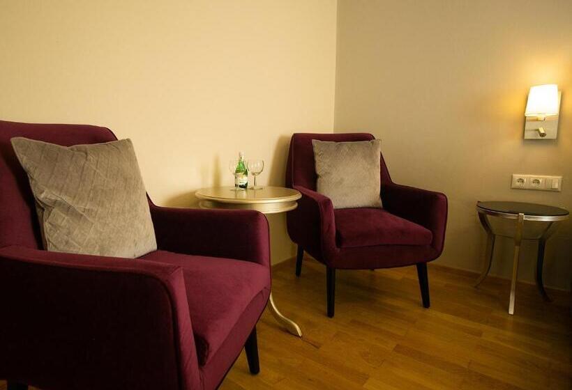 스탠다드 룸 산 전망, Pension Gut Horn