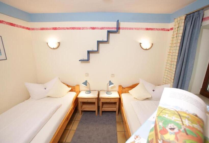 침실 2개 아파트, Pension Gut Horn