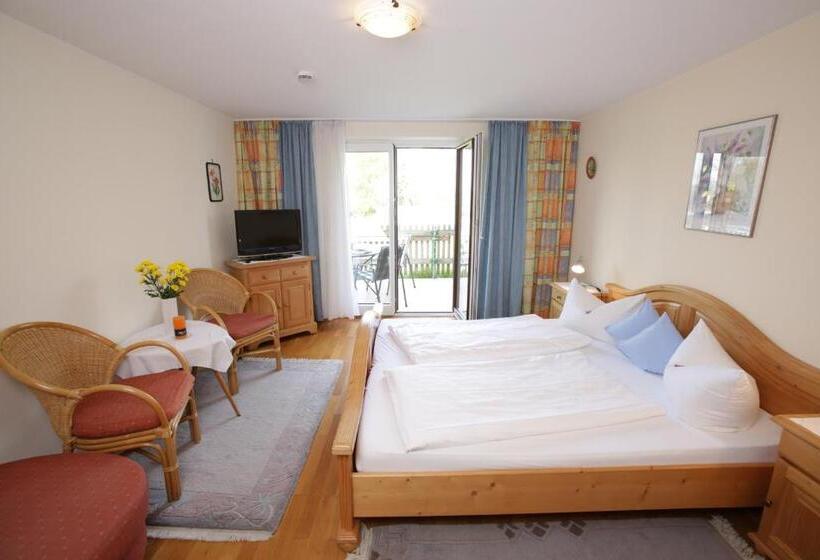 침실 2개 아파트, Pension Gut Horn