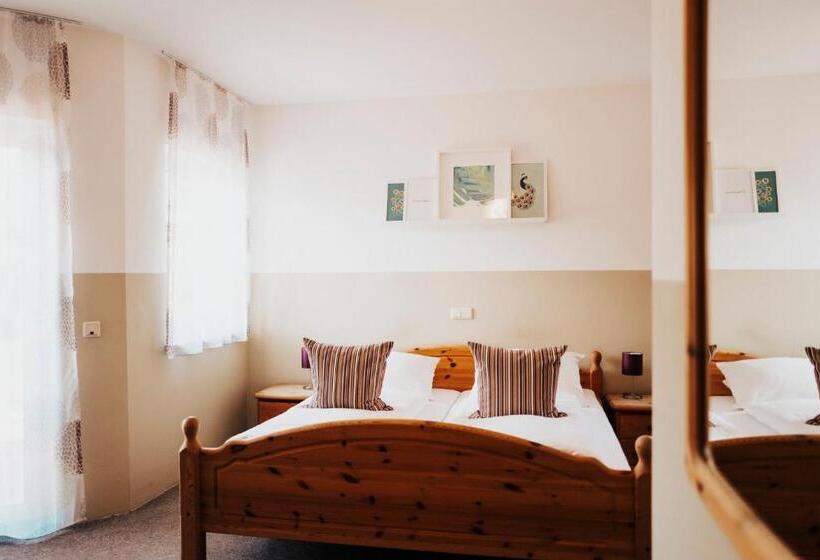 テラス付きスタンダードルーム, Gästehaus Windhagen