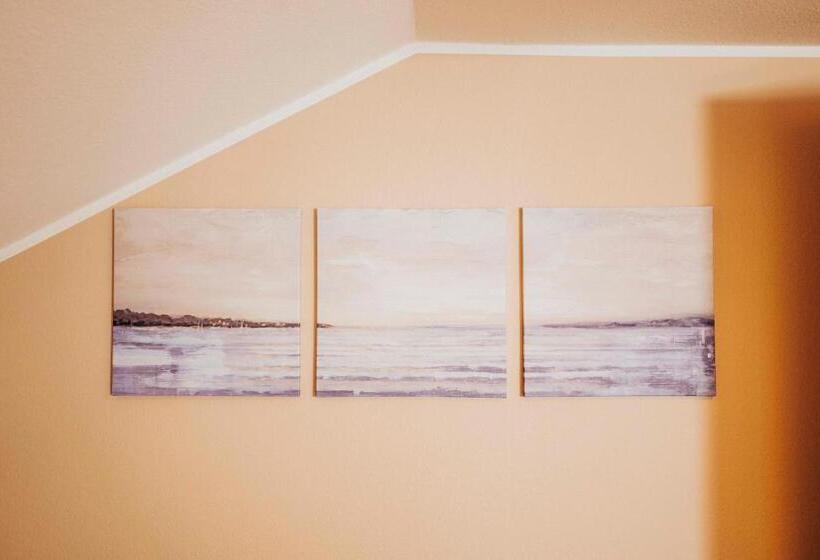 スタンダードスタジオ, Gästehaus Windhagen