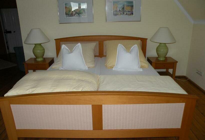 スタンダードルーム, Alte Posthalterei Zorneding