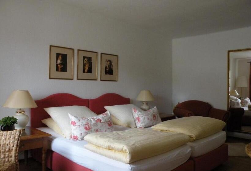 スタンダードルーム, Alte Posthalterei Zorneding