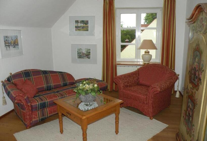 スタンダードルーム, Alte Posthalterei Zorneding