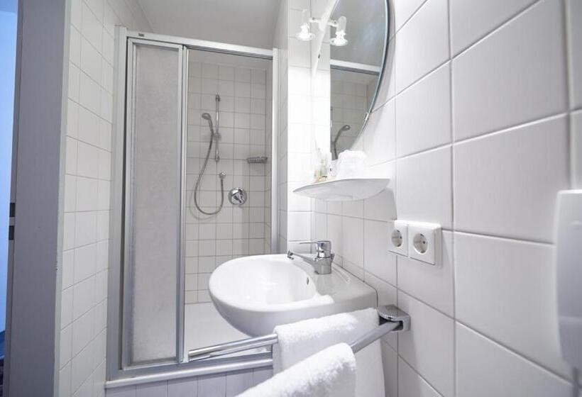 标准单人间, Gasthof Kreuz