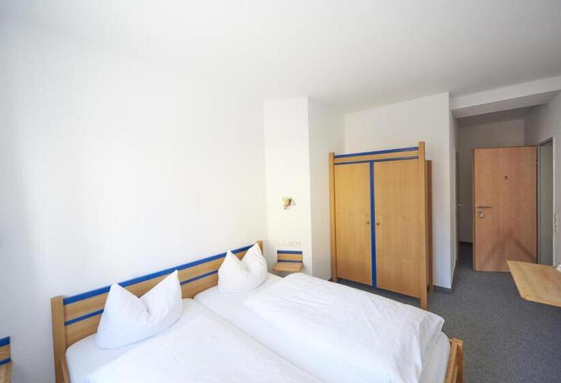 标准间, Gasthof Kreuz