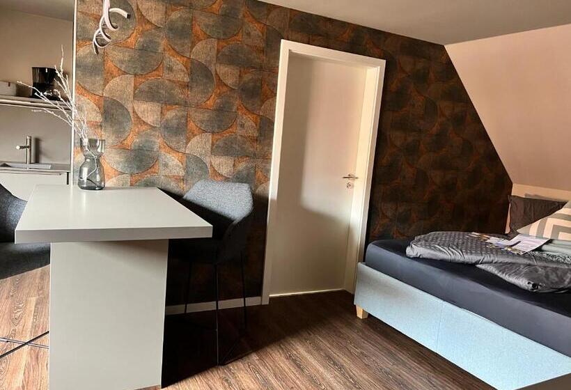 إستوديو قياسى, Altstadtpension Am Dom