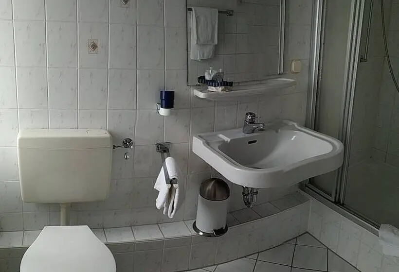 Standard Yhden Hengen Huone, Atlantis Landpension Steinhude