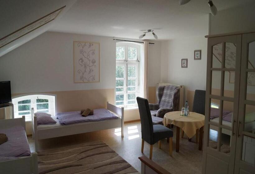 חדר משפחתי, Gasthuus Ulenhoff