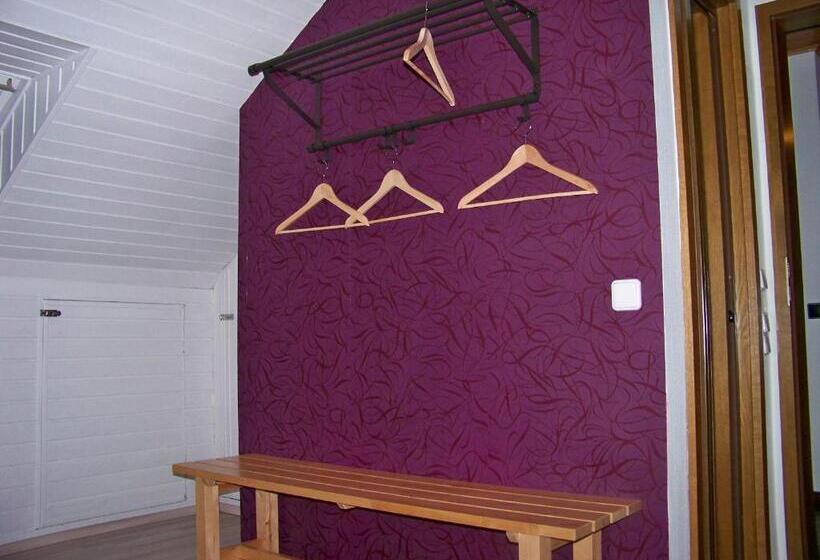 غرفة قياسية حمام مشترك, Pension Wendler