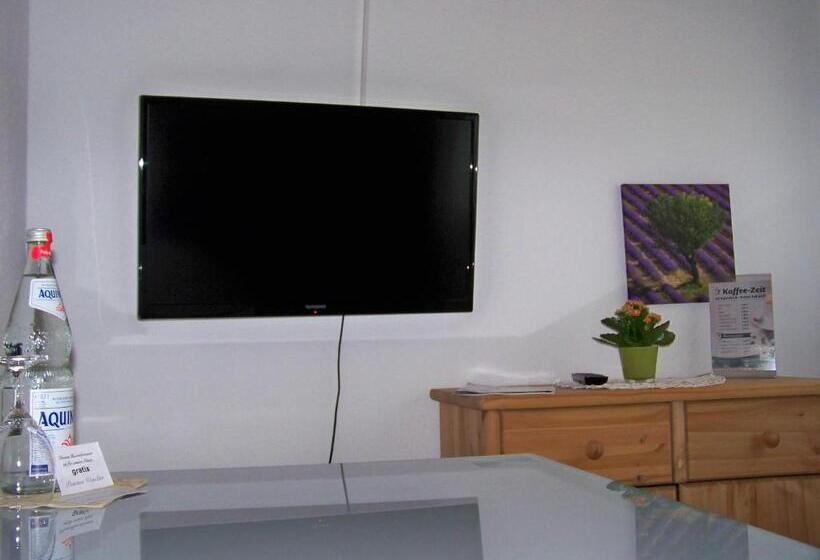 غرفة قياسية فردية حمام مشترك, Pension Wendler