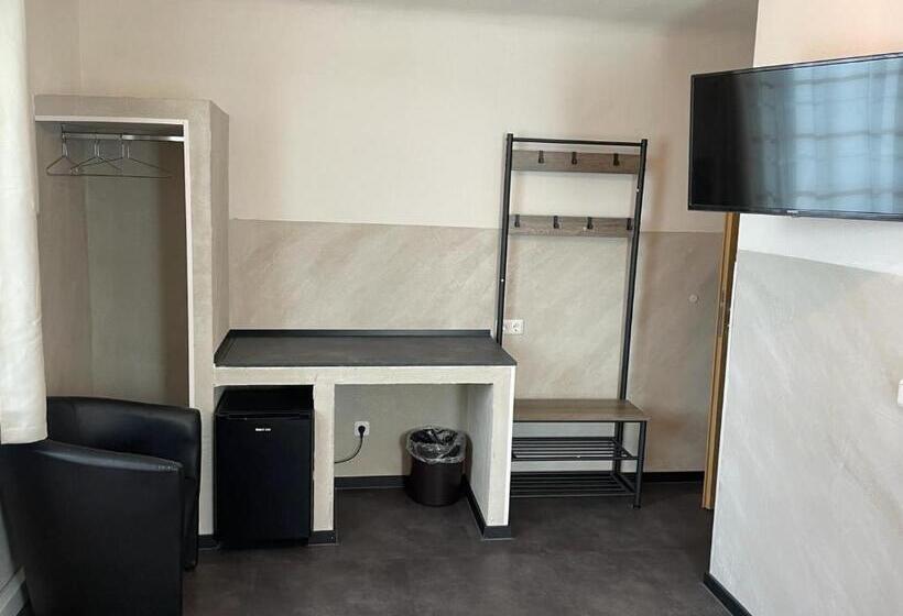 Номер Стандарт, Etna Hotel & Ristorante