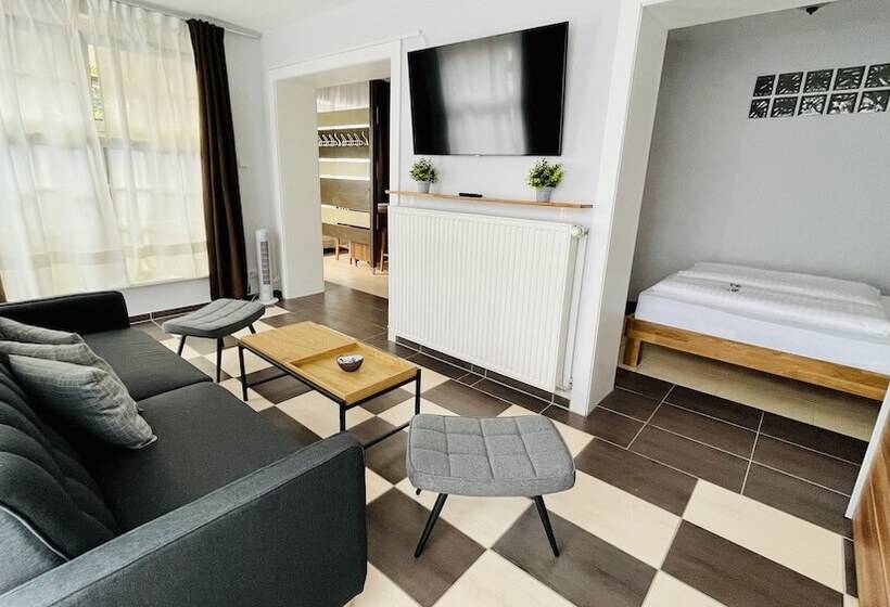 Апартаменты 1 Спальня, Nanis Hotel & Appartements