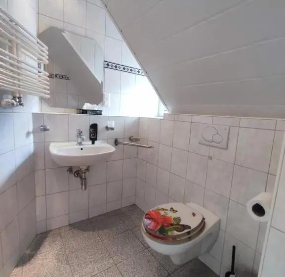 اتاق اکونومی, Gästehaus Im Alten Fährhaus