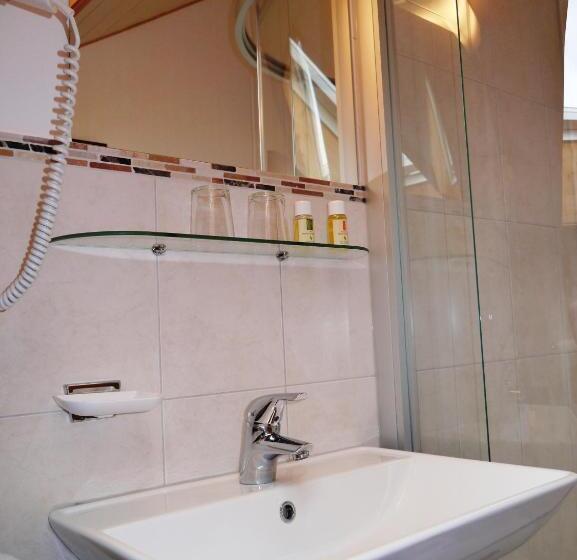 スタンダードルーム, Kurbad Und Landhaus Siass