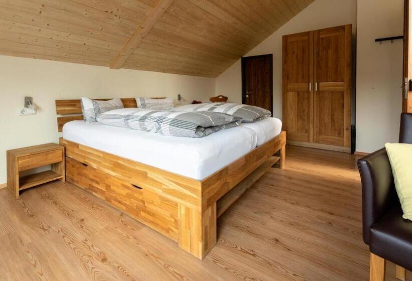 スタンダードルーム, Kurbad Und Landhaus Siass