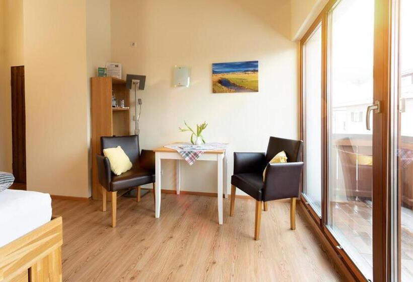 スタンダードルーム, Kurbad Und Landhaus Siass