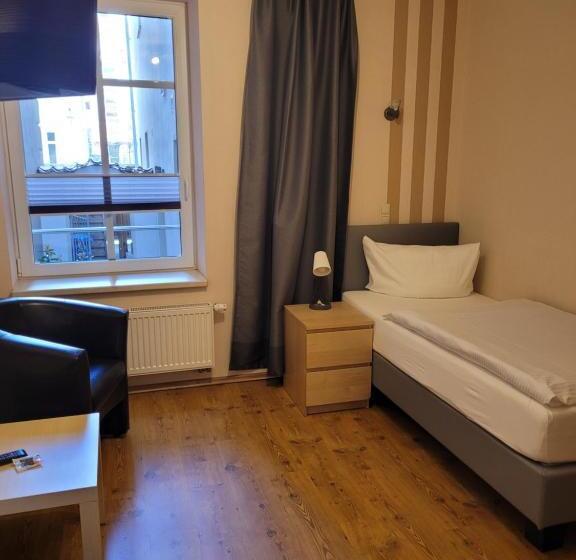 Standaard Éénpersoonskamer, Pension Am Ozeaneum