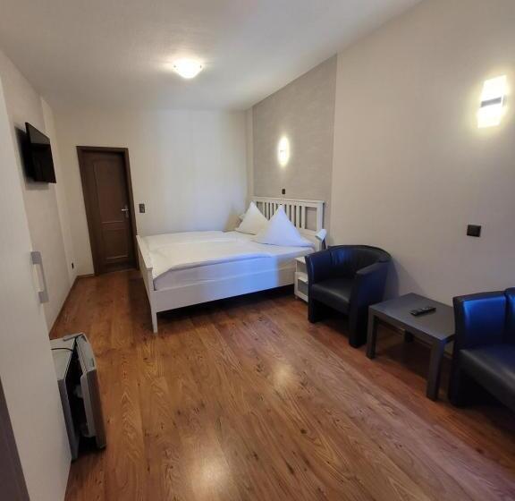 StandaardKamer, Pension Am Ozeaneum