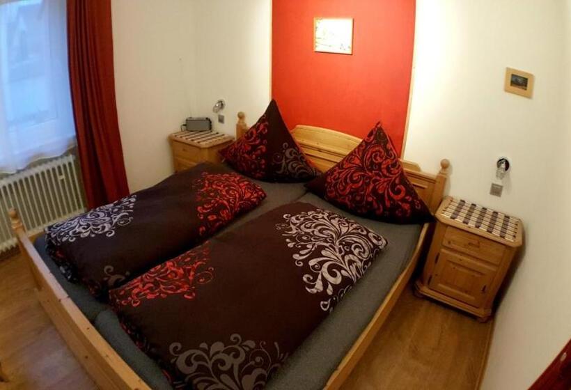 스탠다드 룸, Pension Regina/gräfenhaus