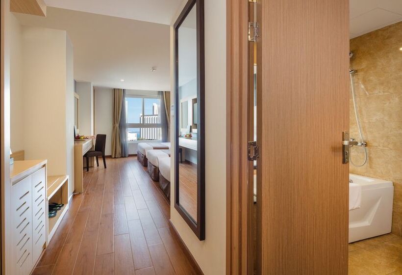 اتاق لوکس سه تخته, Sao Viet