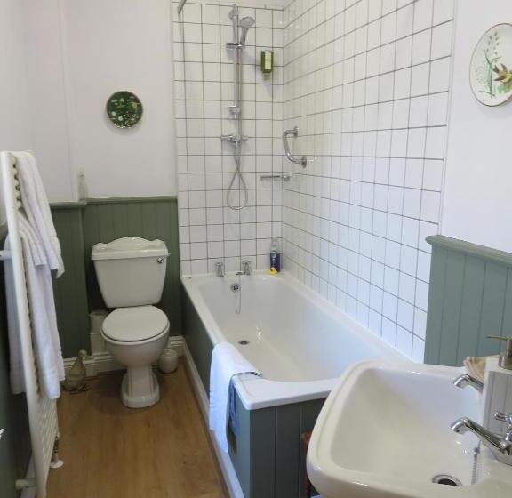 חדר סטנדרט נוף לאגם, The Mill