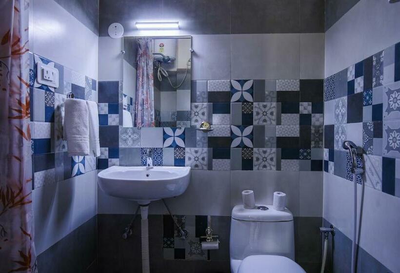 1 Bedroom Apartment with Views, Le Pension Kesar Vilas Udaipur