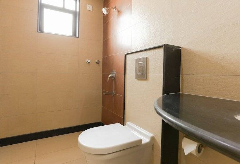 חדר דלוקס, Treebo Trend Vijaya Grand