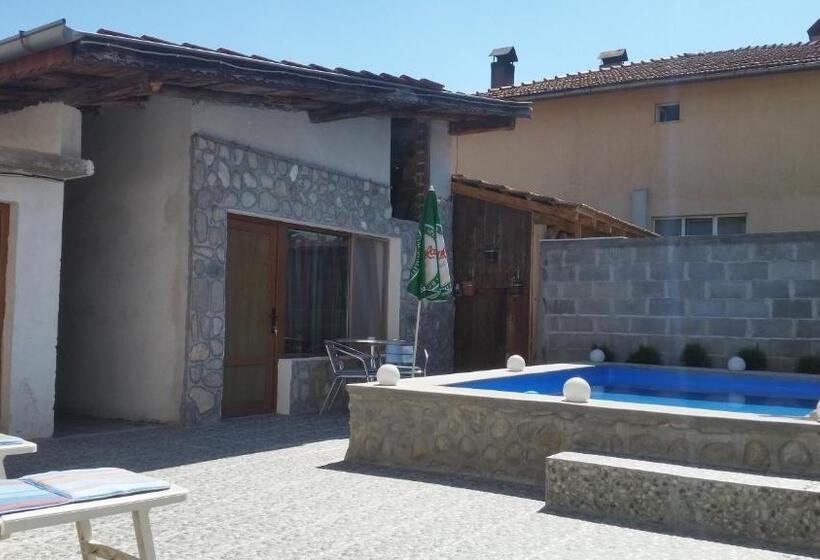 Номер Стандарт, Banya Guest Rooms 23