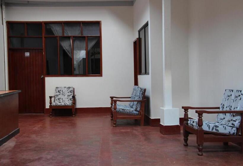 חדר סטנדרט לשלושה, Tengana Hospedaje Y Tours