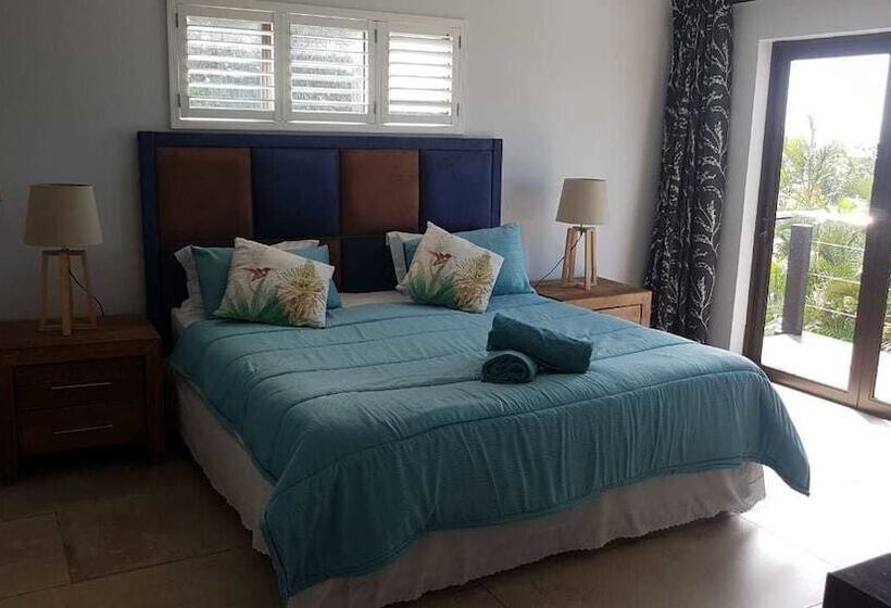 샬레, 32 On Mendoza