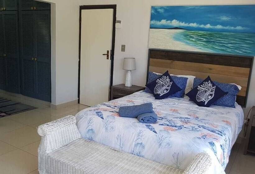 샬레, 32 On Mendoza