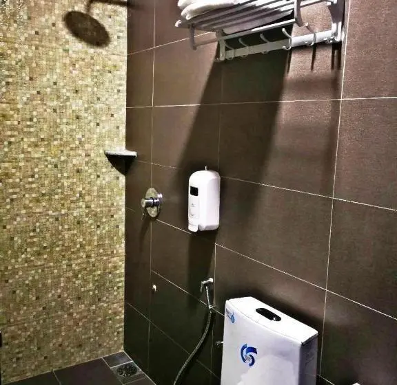 スイート（家族用）, Comfort Inn
