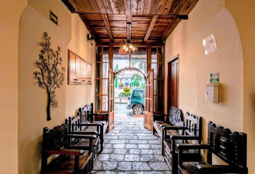 スタンダードルーム, Hostal La Suite