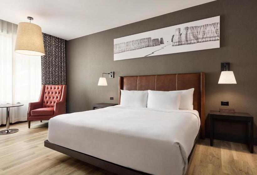 适合残疾人士使用的带超级大床的标准间, Origin Red Rocks, A Wyndham