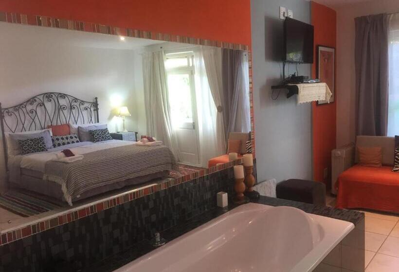 استودیوی استاندارد, Norfolk Guest House