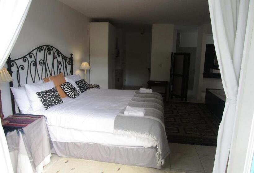 استودیوی استاندارد, Norfolk Guest House