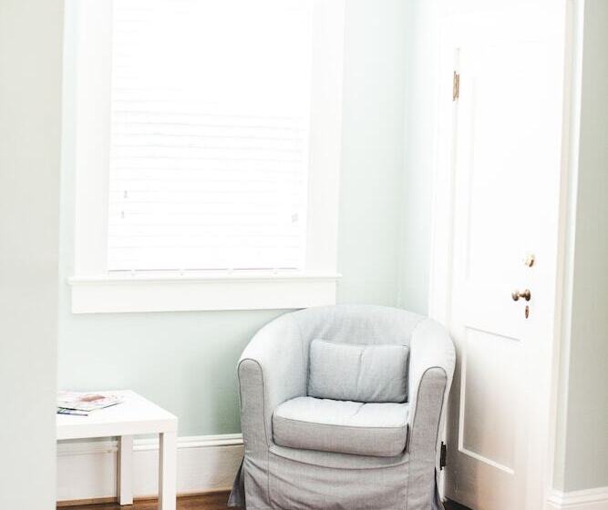 스탠다드 룸 더블 침대, Swamp Rabbit Inn Travelers Rest