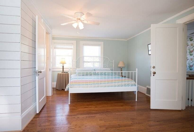 חדר סטנדרט מיטה זוגית, Swamp Rabbit Inn Travelers Rest