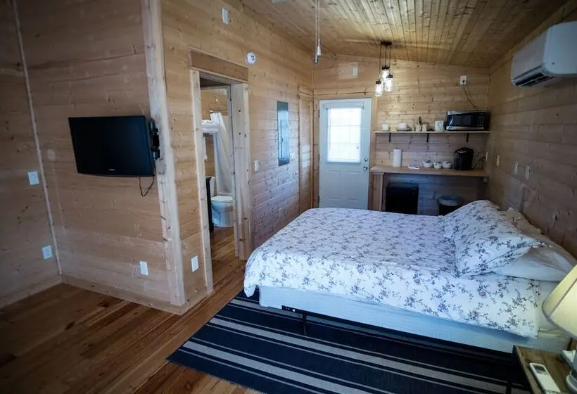デラックススタジオ, Swamp Rabbit Inn Travelers Rest