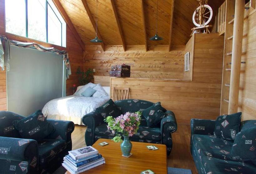 اتاق سه نفره دلوکس با چشمانداز دریا, The Grange Lodge