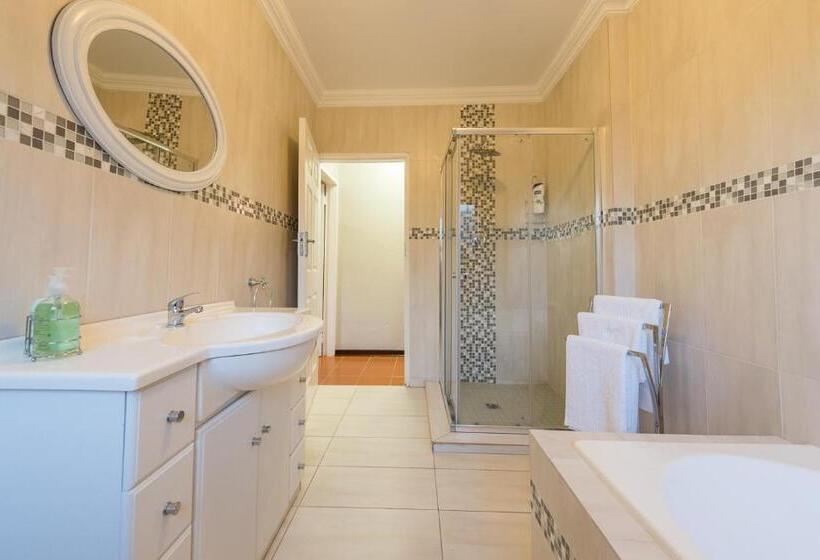 Апартаменты 1 Спальня, Map's View Guesthouse