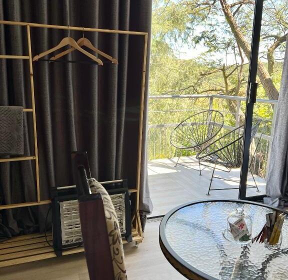 Номер Стандарт, Map's View Guesthouse