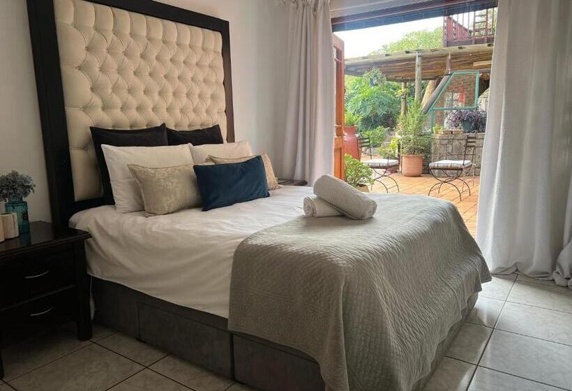 Люкс, Map's View Guesthouse