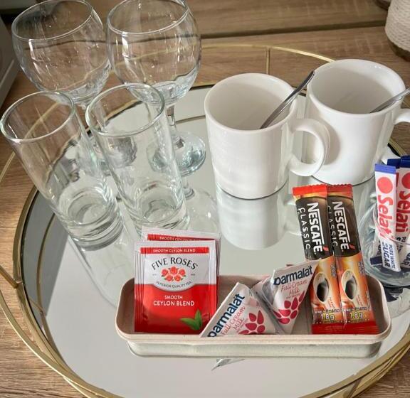 Люкс, Map's View Guesthouse