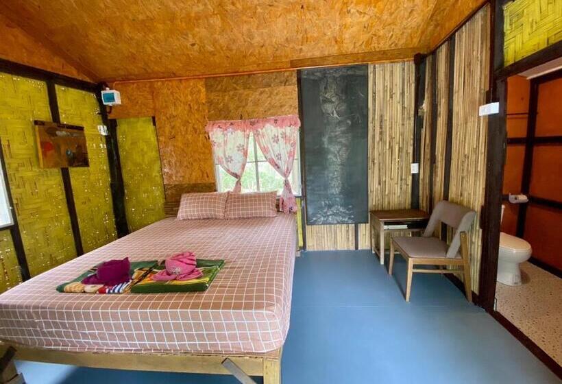 스탠다드 방갈로, Numpu Baandin